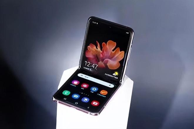 华为折叠屏出了几款手机华为pockets折叠手机-第1张图片-亚星国际官网