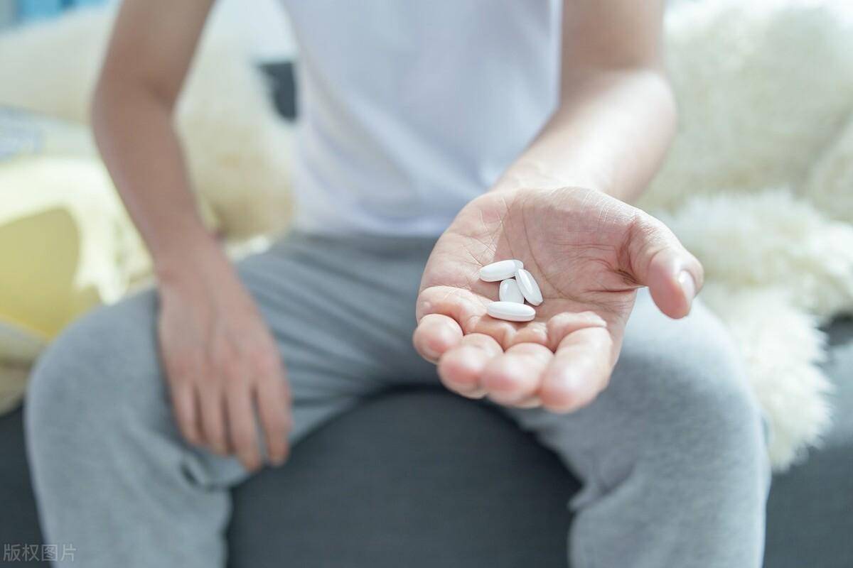 苹果6版本过低如何升:吃降压药可能导致缺钾？提醒：日常有这3个症状，提示你该补钾了