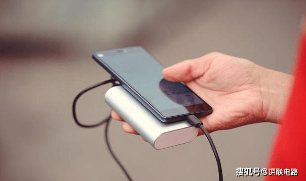 手机闪退是什么原因:电池电路板厂家科普：手机无法充电如何维修-第1张图片-亚星国际官网