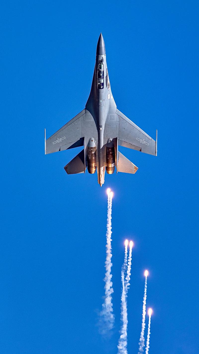 现代空战3d手机版(现代空战3d游戏攻略)-第1张图片-QuickQ官网